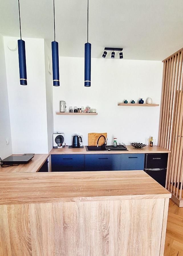 Blue Amber Apartman Rumia Kültér fotó