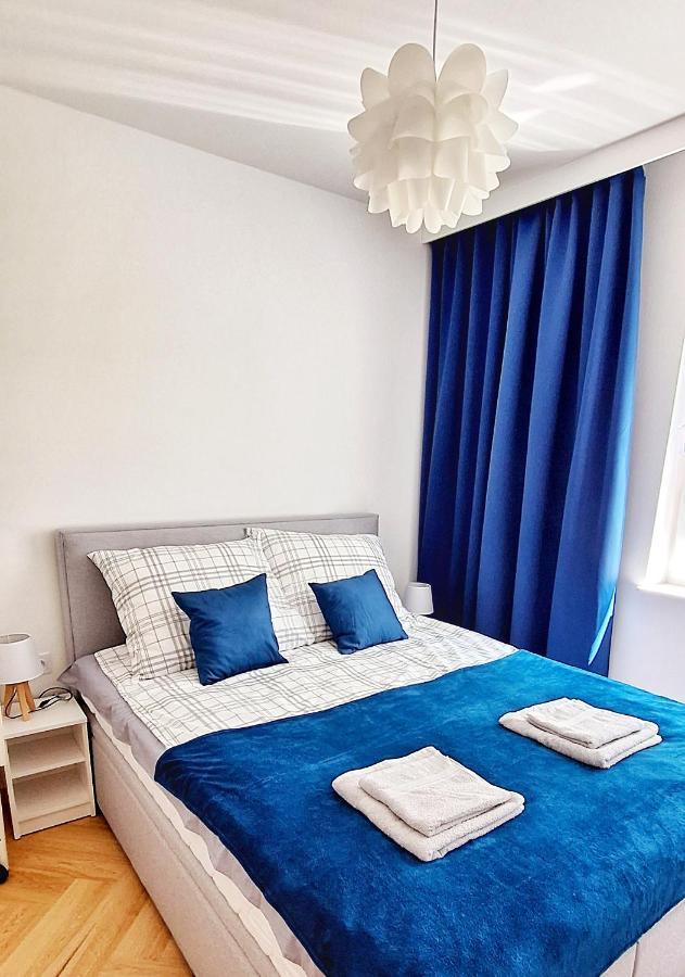 Blue Amber Apartman Rumia Kültér fotó