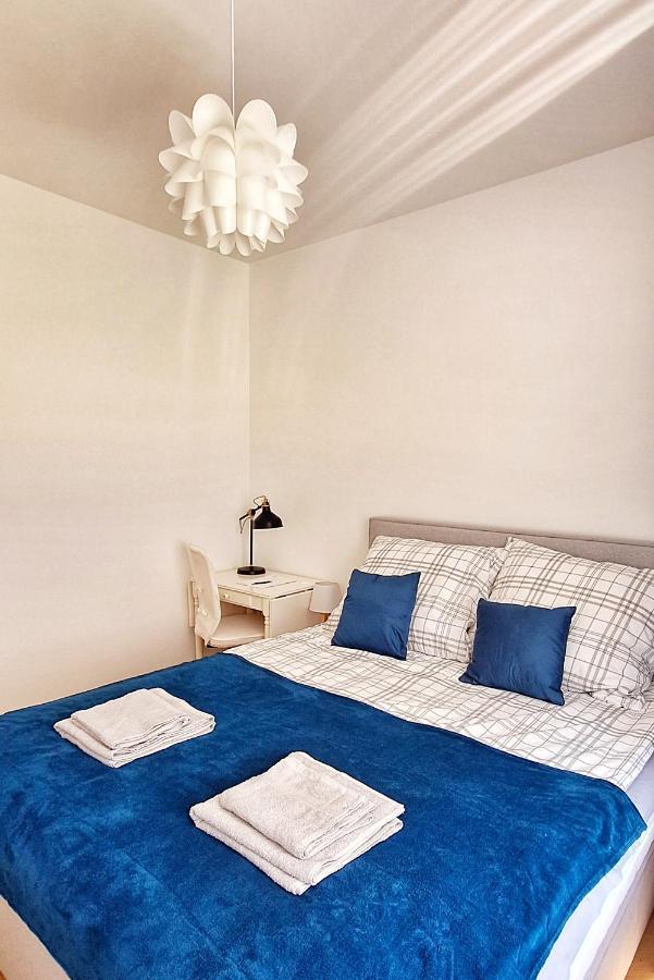 Blue Amber Apartman Rumia Kültér fotó